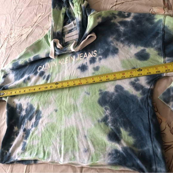 Calvin - Picture 3 of 13